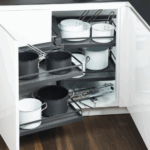 Τροφοθήκη γωνιακού ντουλαπιού magic corner